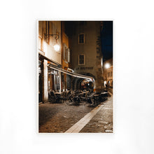 Load image into Gallery viewer, Closing Up